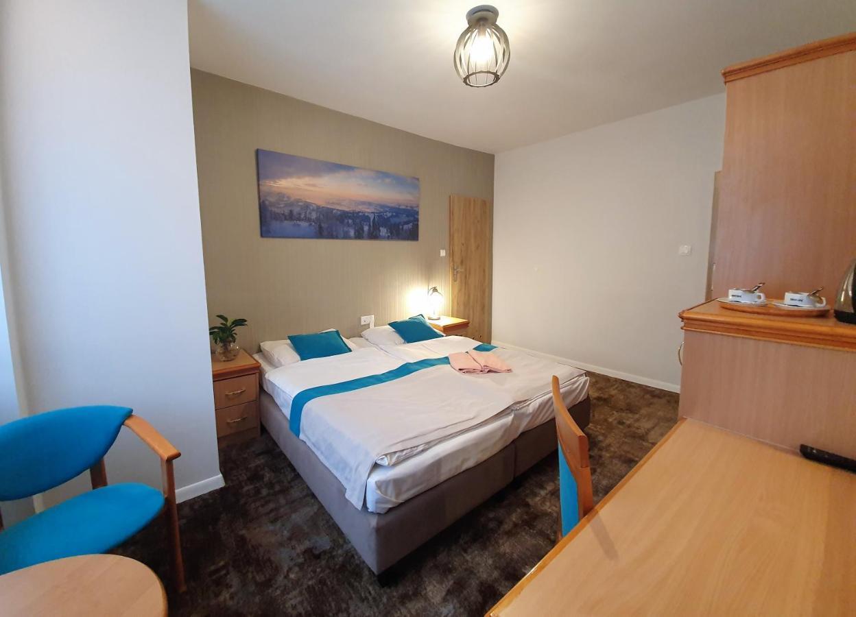 Gosciniec Pod Skrzycznem Hotell Szczyrk Exteriör bild