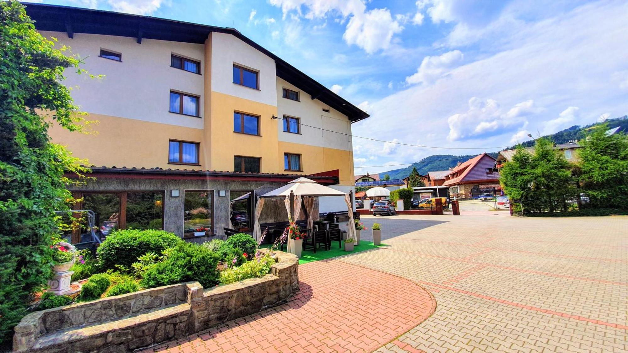 Gosciniec Pod Skrzycznem Hotell Szczyrk Exteriör bild